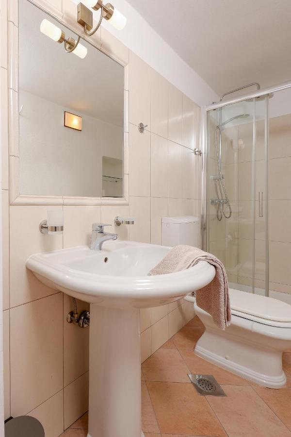 Villa Fani With Jacuzzi Ičići エクステリア 写真