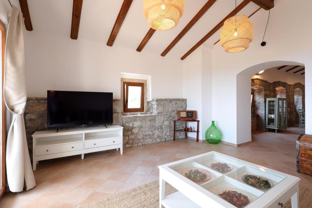 Villa Fani With Jacuzzi Ičići エクステリア 写真