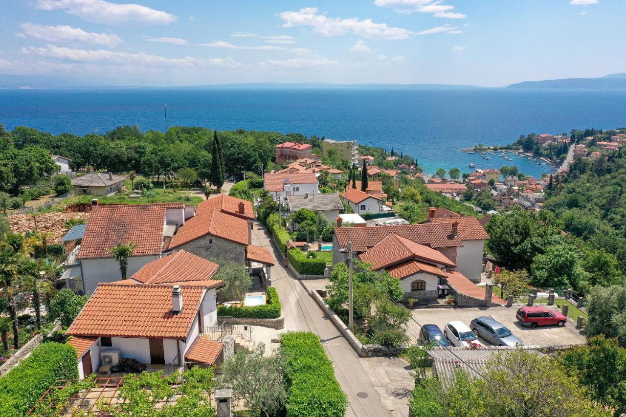 Villa Fani With Jacuzzi Ičići エクステリア 写真